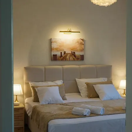 Macedonia Square Appartement *