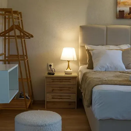 Macedonia Square Apartment *