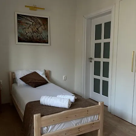 Appartement Macedonia Square *