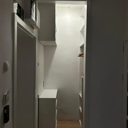 Macedonia Square Appartement *