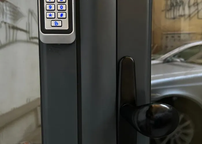 Macedonia Square Apartment